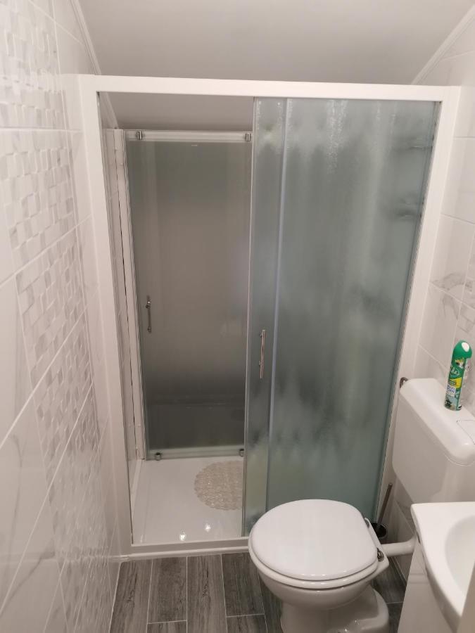 Apartmani Godinic Palit Buitenkant foto